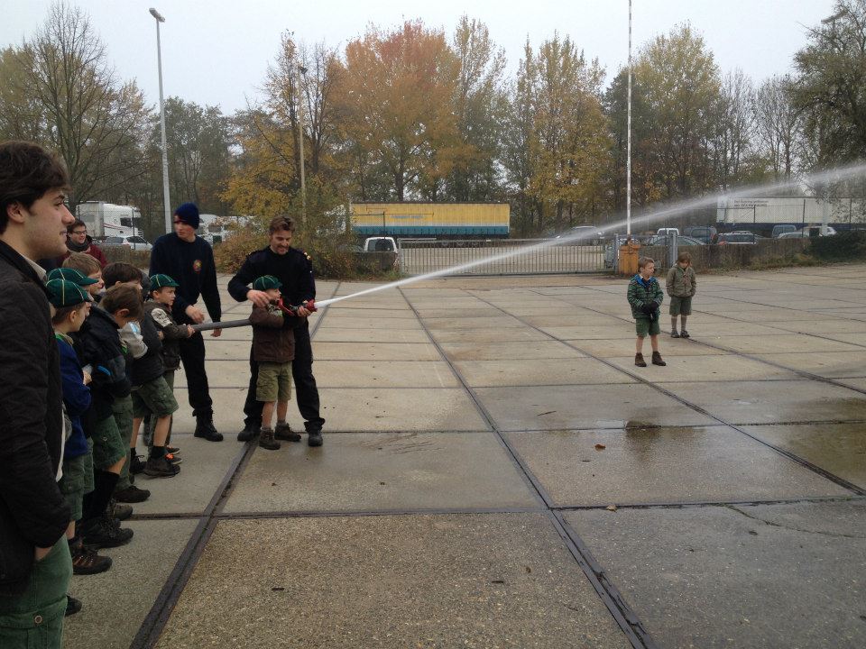 Sint-Martinus den XIIde - Bezoek Brandweer Welpen Kiewit